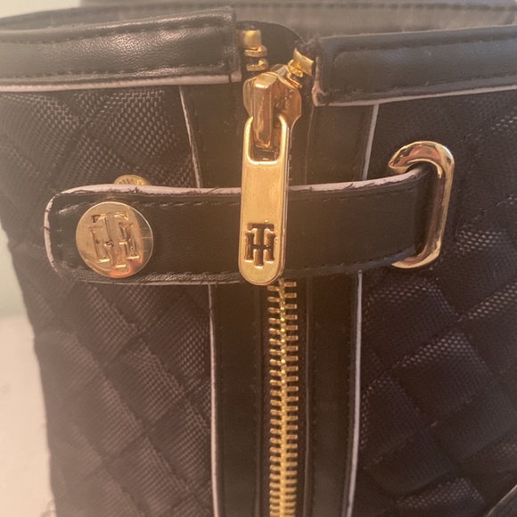 Tommy Hilfiger rain boots - Picture 2 of 16